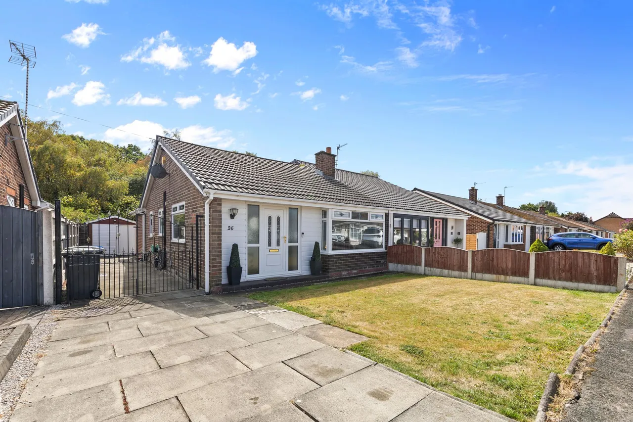 2 bed house for sale — Winfrith Road, Fearnhead, Warrington, Warrington, WA2 0QE