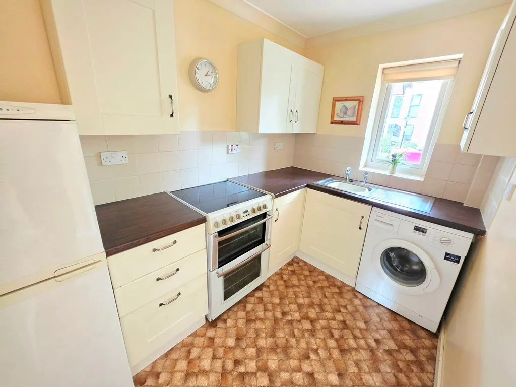 Holland Street, Sutton Coldfield, B72, photo 4