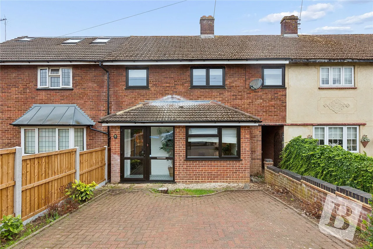 4 bed house for sale, Acres Avenue, Ongar, CM5