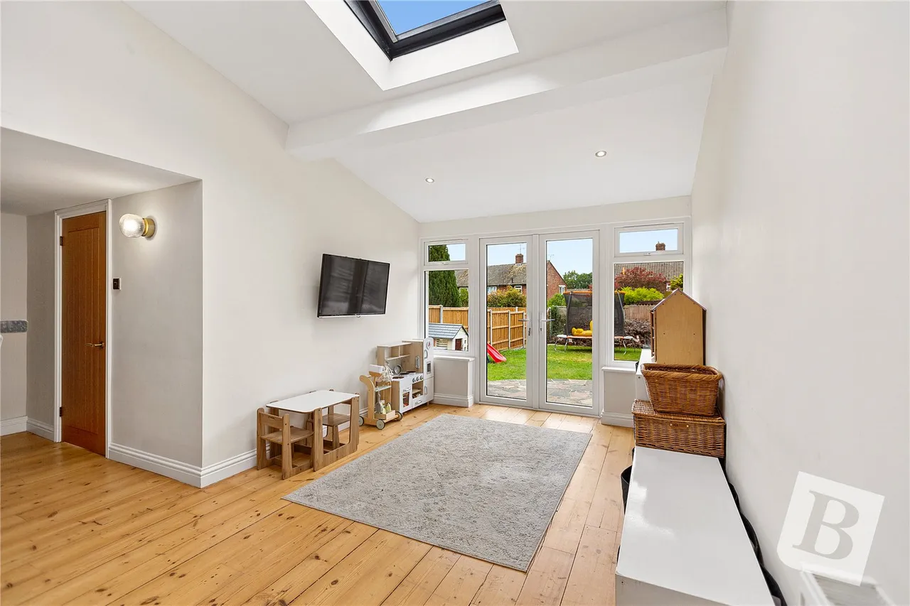 Acres Avenue, Ongar, CM5, photo 7