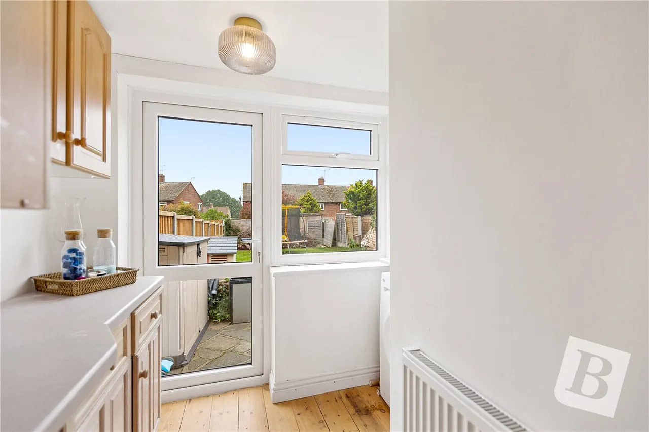 Acres Avenue, Ongar, CM5, photo 16