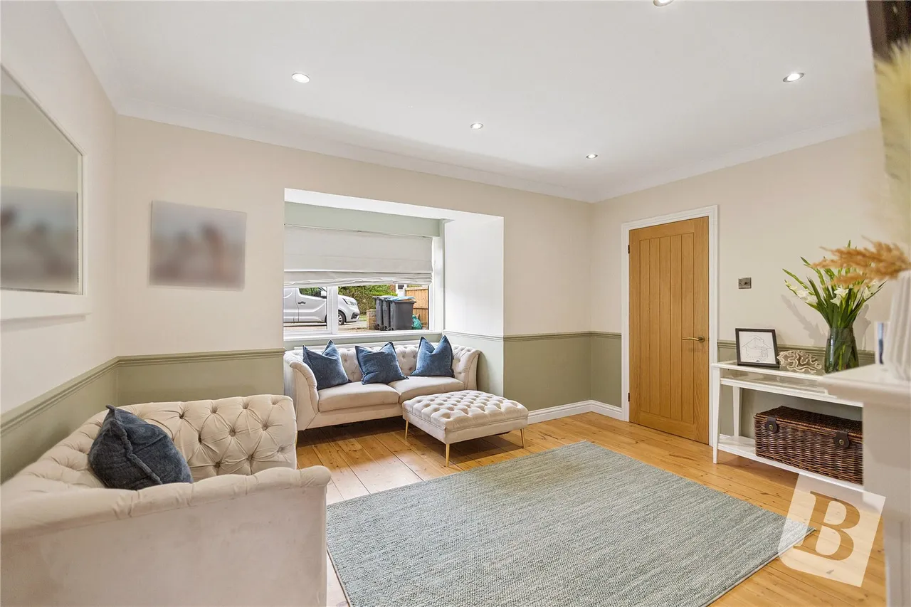 Acres Avenue, Ongar, CM5, photo 15