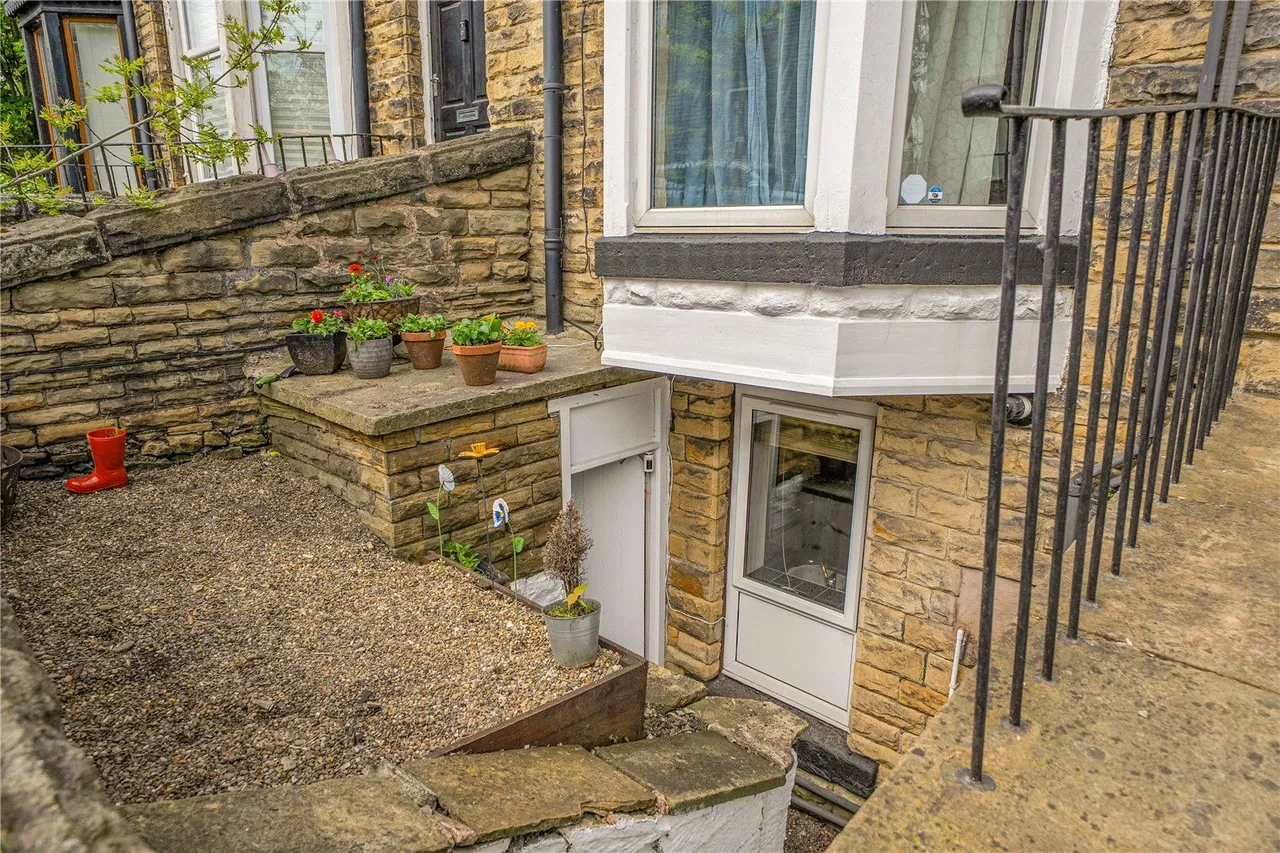 Prospect Terrace, Rodley, LS13, photo 19