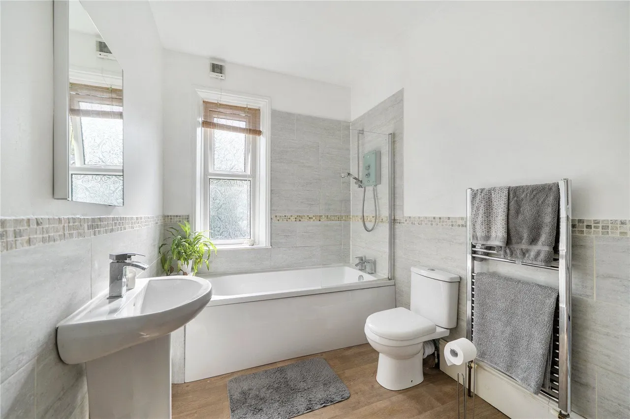 Prospect Terrace, Rodley, LS13, photo 6