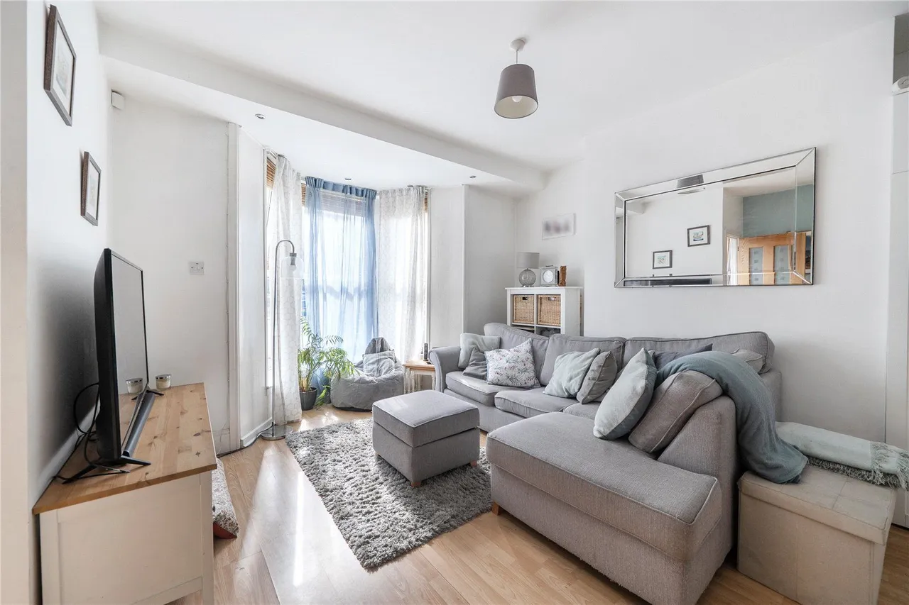 Prospect Terrace, Rodley, LS13, photo 13