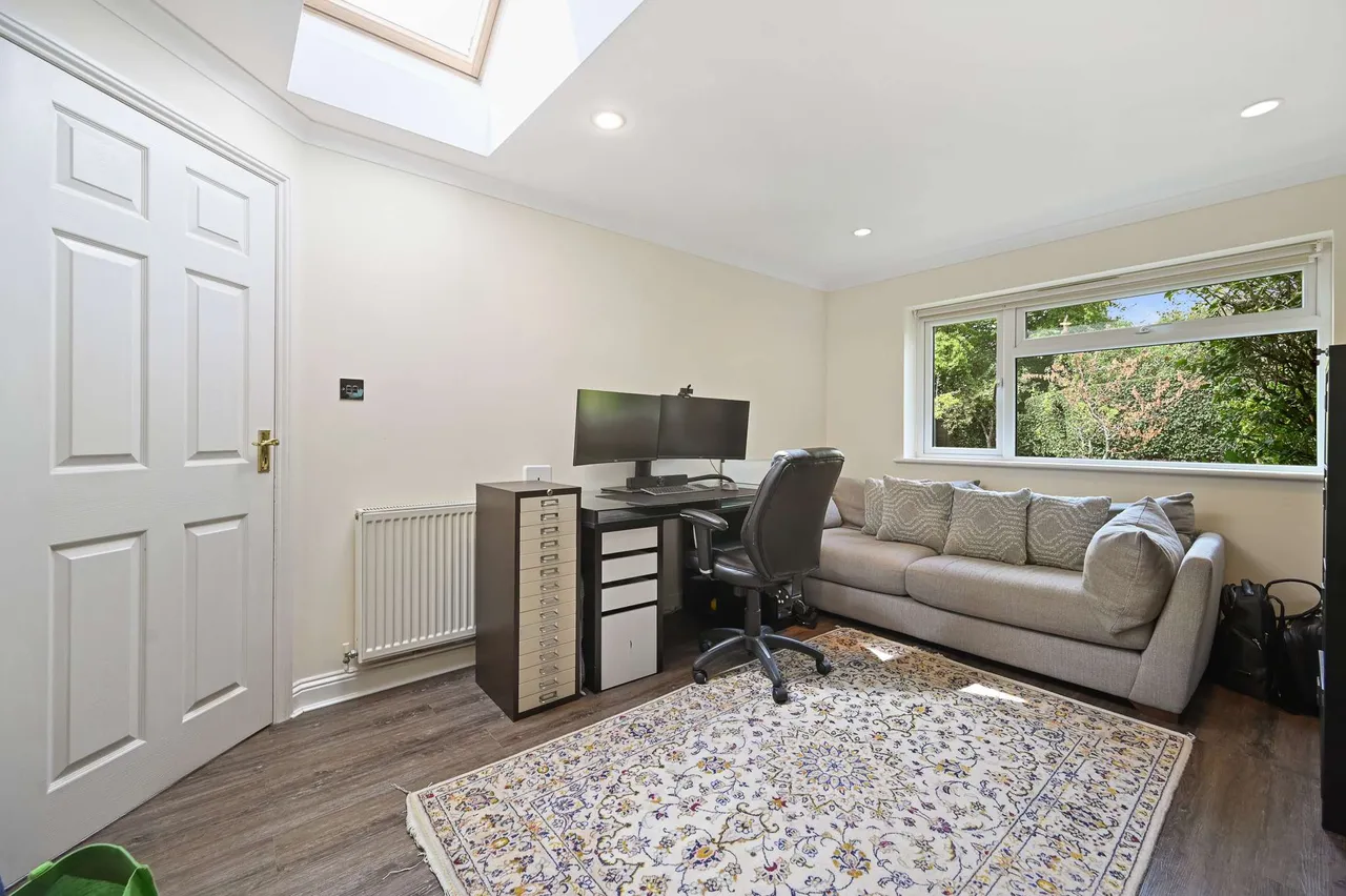 Joiners Lane, Chalfont St. Peter, SL9, photo 11