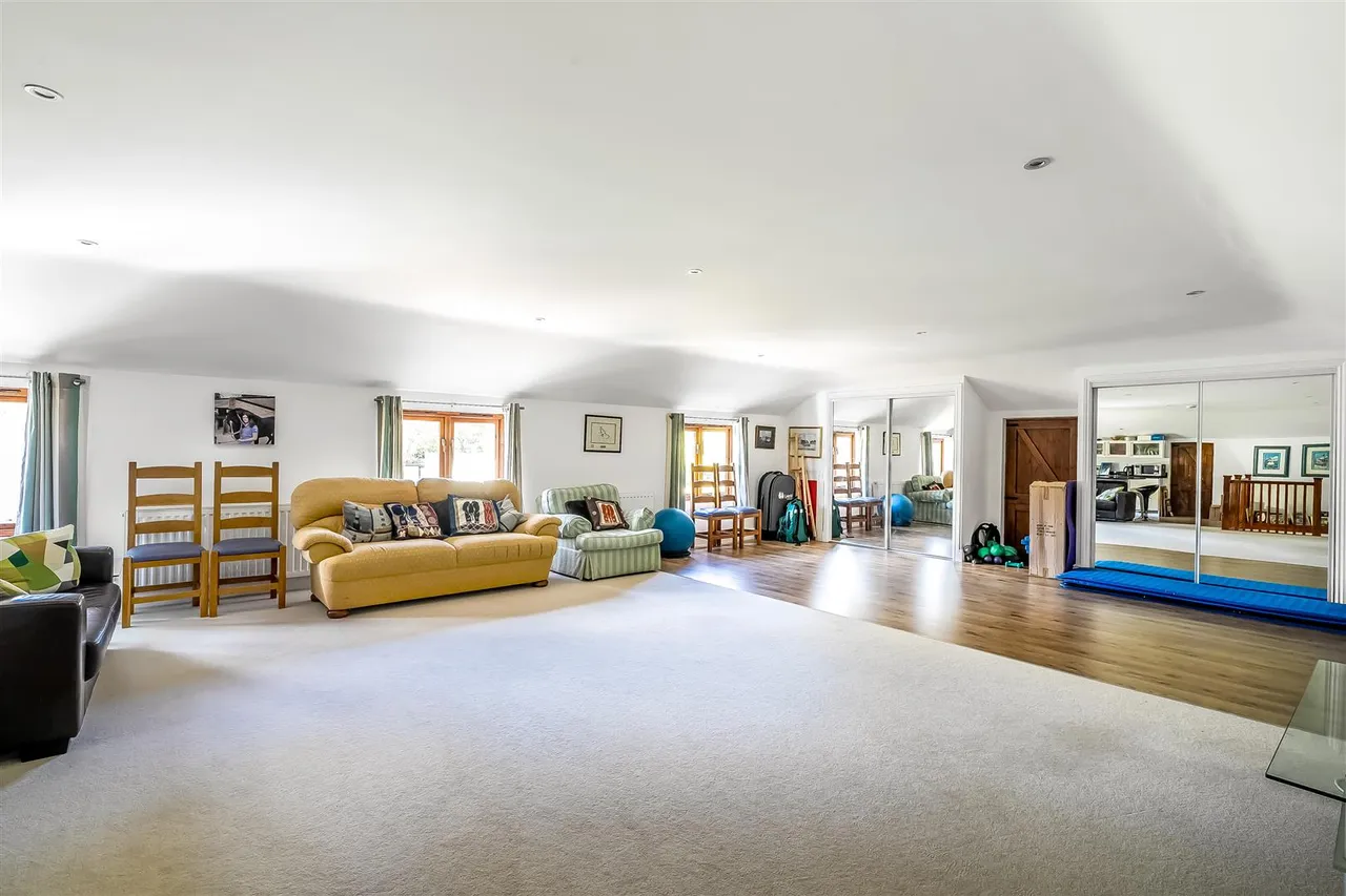 Chapel Lane, Westhumble, RH5, photo 23