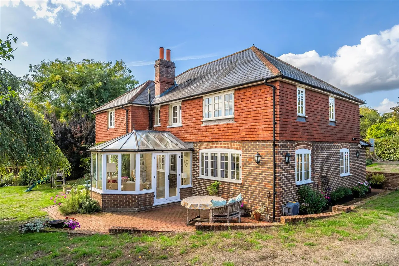 Chapel Lane, Westhumble, RH5, photo 40