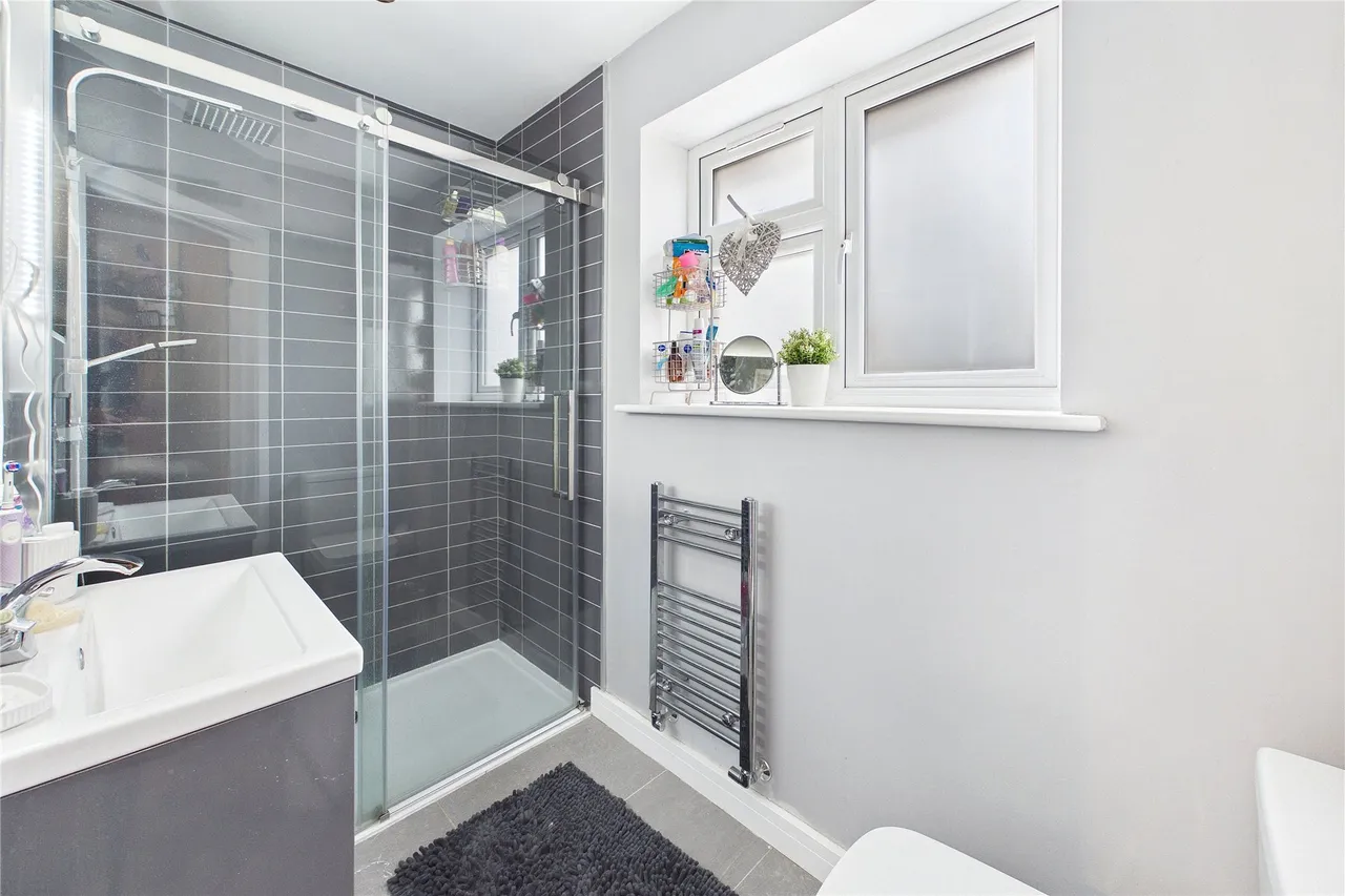 Clarewood Drive, Camberley, GU15, photo 11
