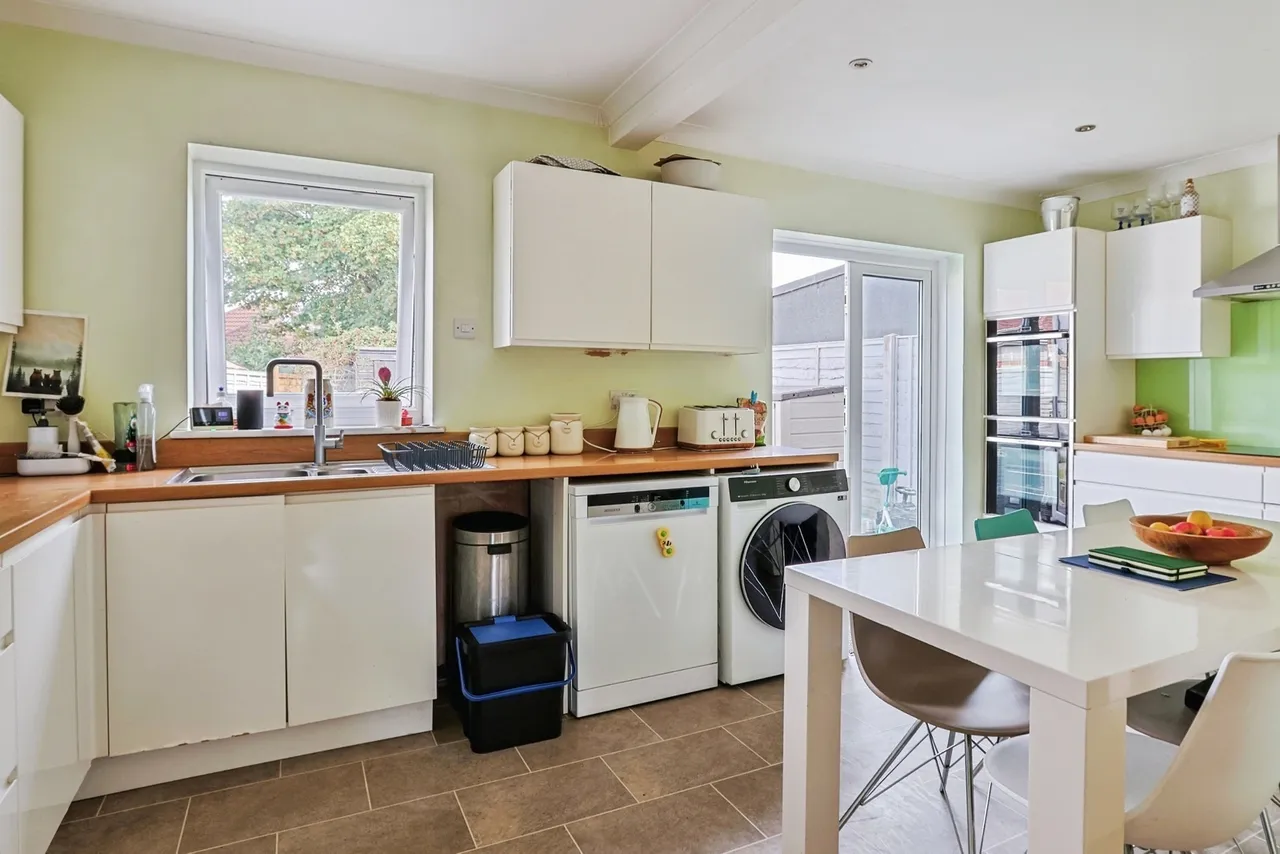 Castleton Avenue, Northbourne, BH10, photo 7