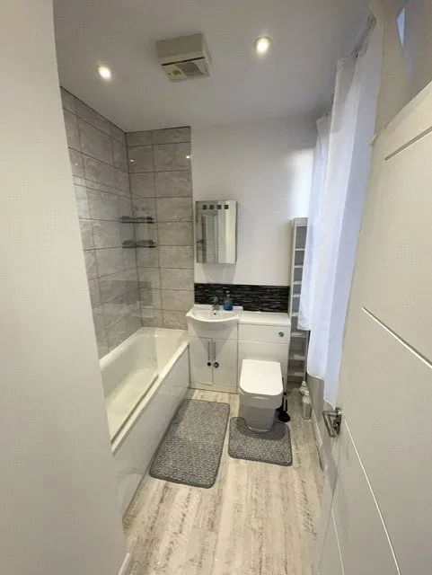 Mendy Street, High Wycombe, HP11, photo 7
