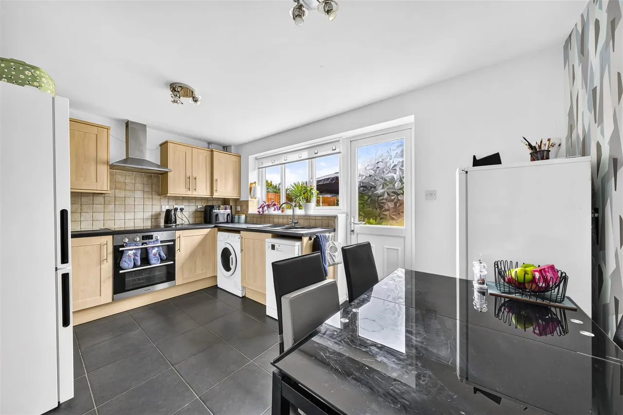 Lilac Close, Loughborough, photo 2