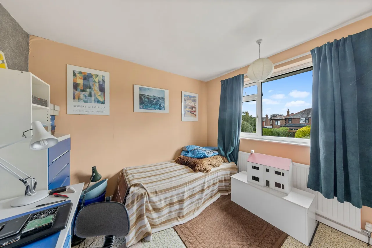 Victoria Avenue, Grappenhall, Warrington, Warrington, WA4 2PD, photo 11