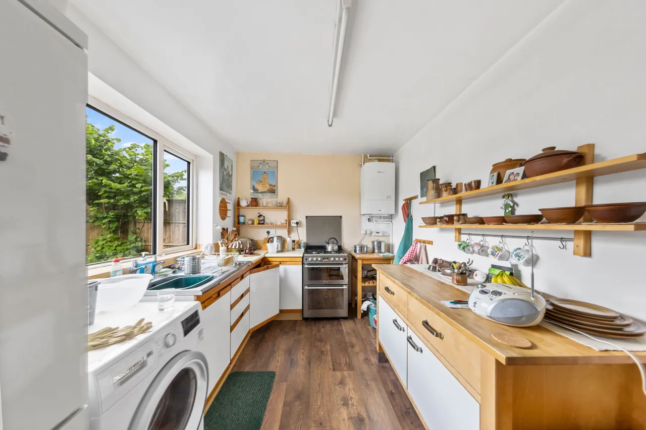 Victoria Avenue, Grappenhall, Warrington, Warrington, WA4 2PD, photo 6