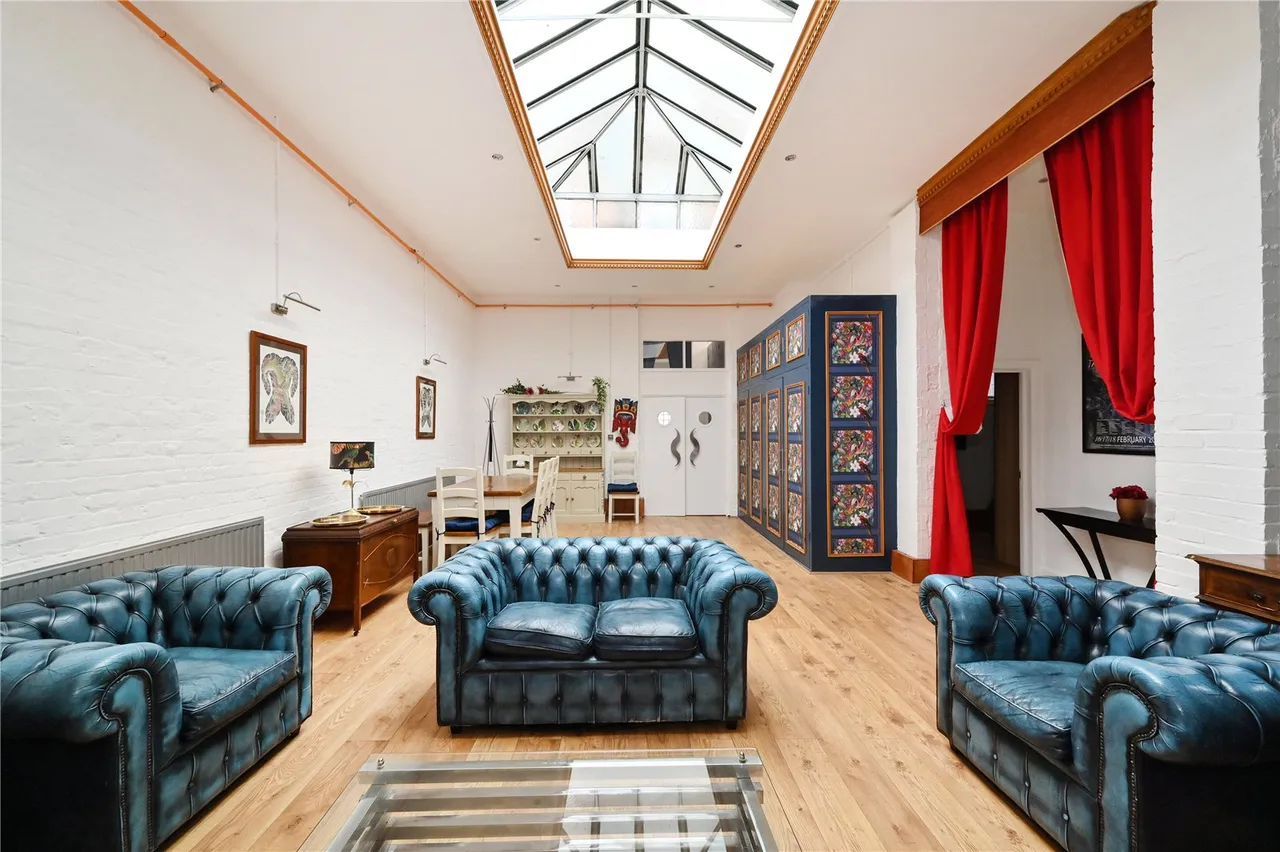 Royal College Street, Camden Town, NW1, photo 3