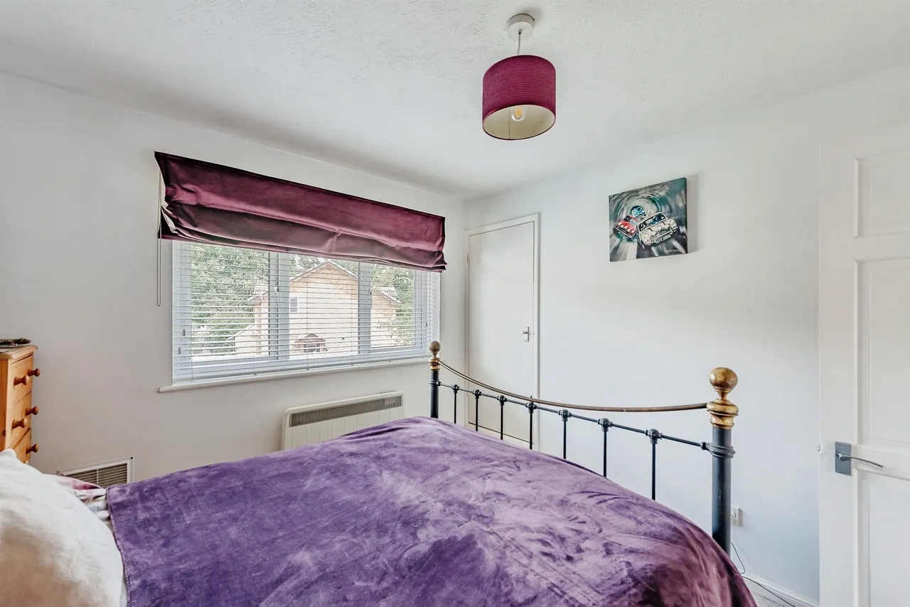 Hayes Walk, Smallfield, RH6, photo 6