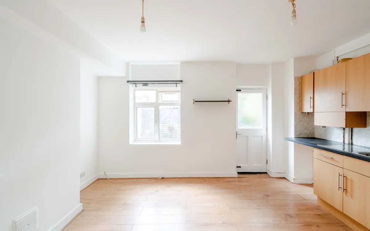 1 bed flat for sale, Gwyn Street, Central Bristol, BS2