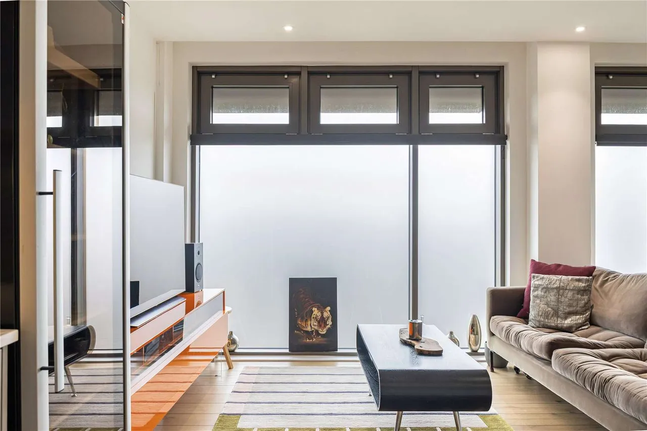 Upper Richmond Road, Putney, London, SW15 2FU, photo 6