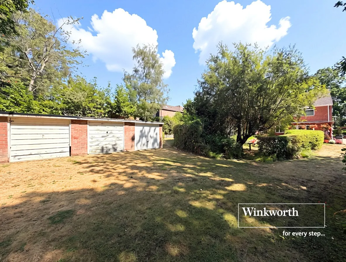 Chine Walk, West Parley, Ferndown, Dorset, BH22, photo 5