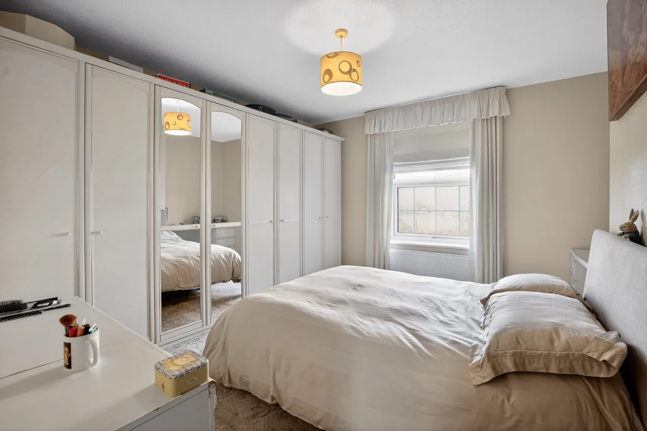 Biddestone Road, London, N7, photo 11