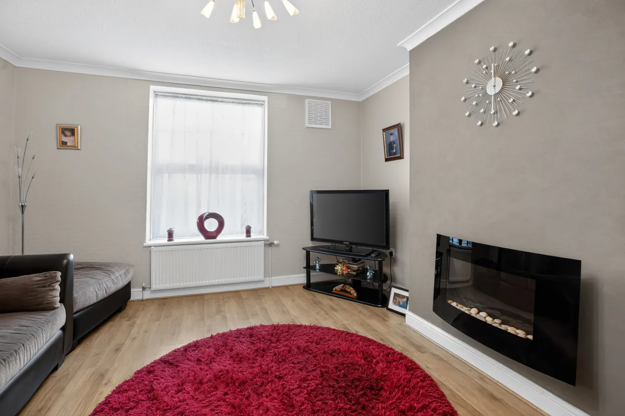 Biddestone Road, London, N7, photo 4