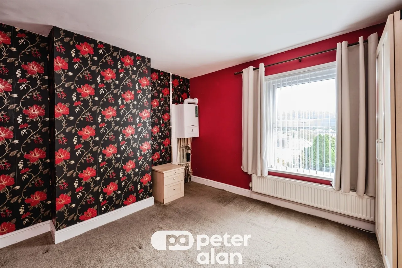 Ruskin Street, Neath, SA11, photo 4