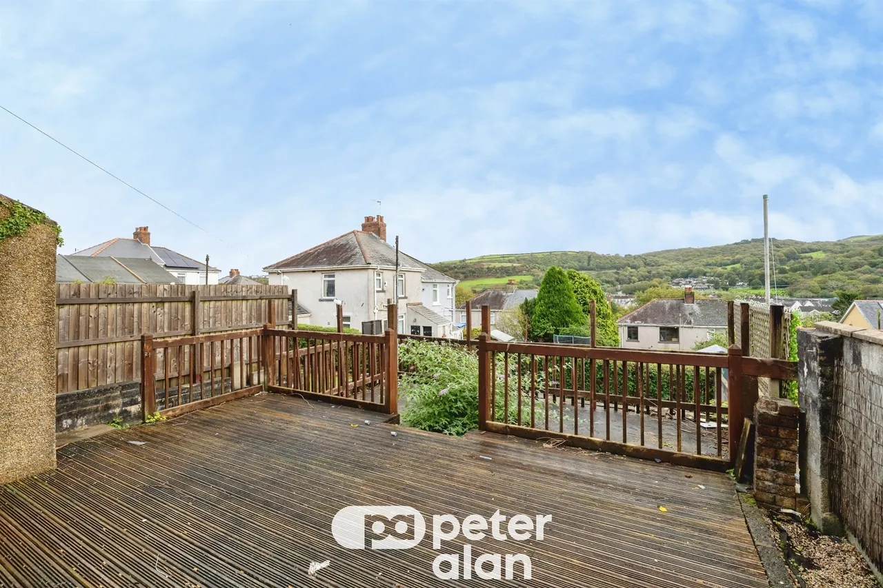 Ruskin Street, Neath, SA11, photo 7