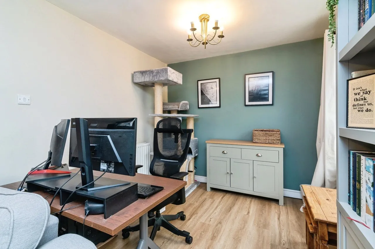 Beverleys Avenue, Whatton, NG13, photo 9