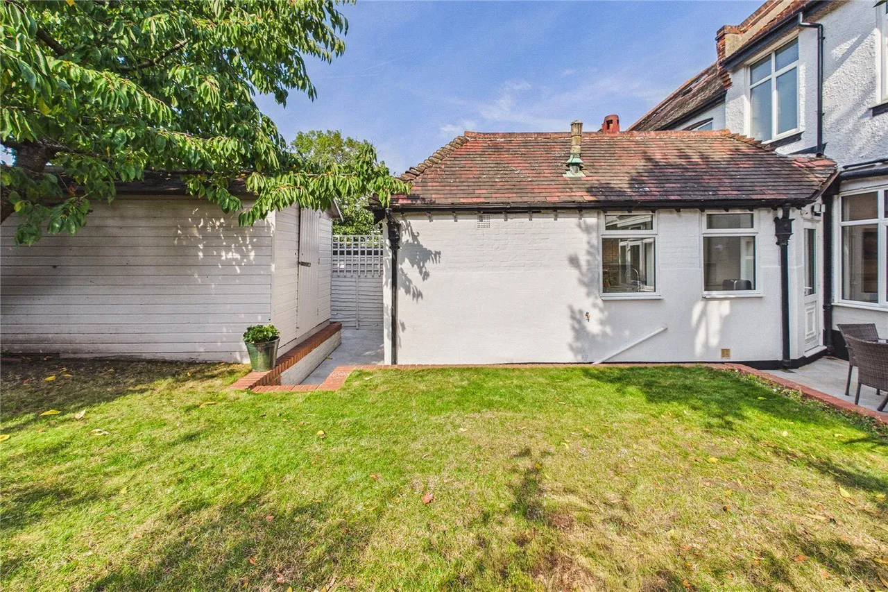 Upper Tulse Hill, London, SW2, photo 11