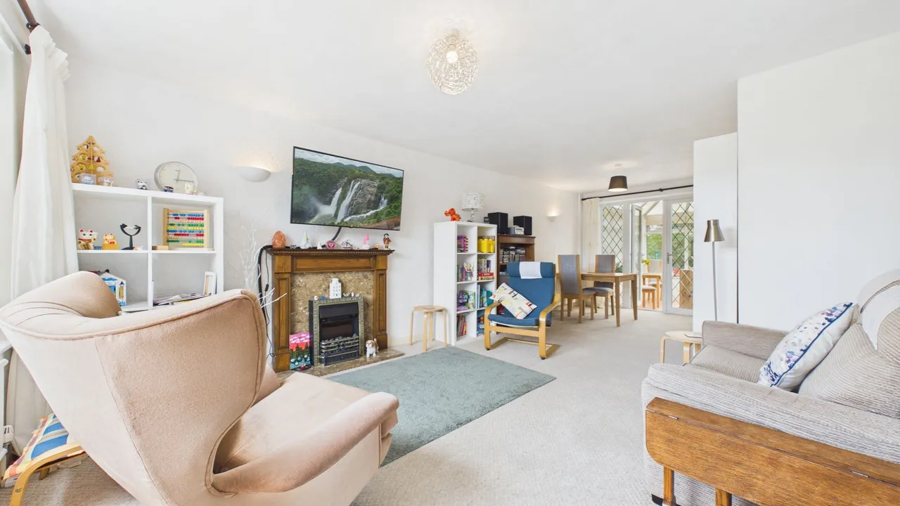 Fir Avenue, Bourne, PE10, photo 10