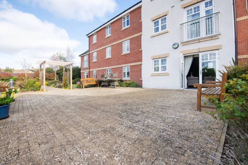 Westfield Road, Wellingborough, NN8, photo 10