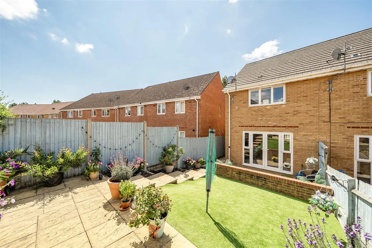 Westfield Road, Portchester, photo 14