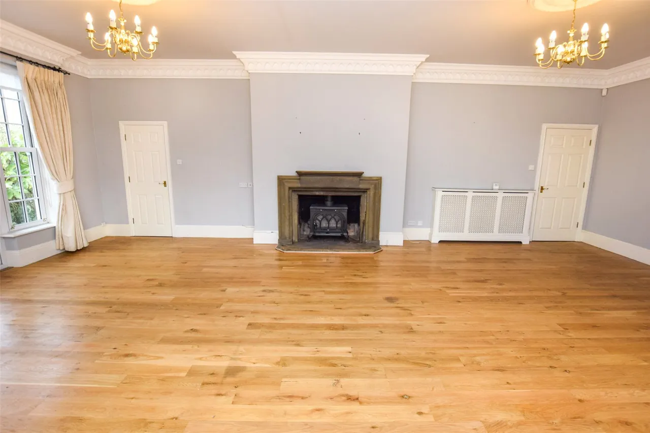 Queen Victoria Court, Farnborough, Hampshire, GU14 8AR, photo 7