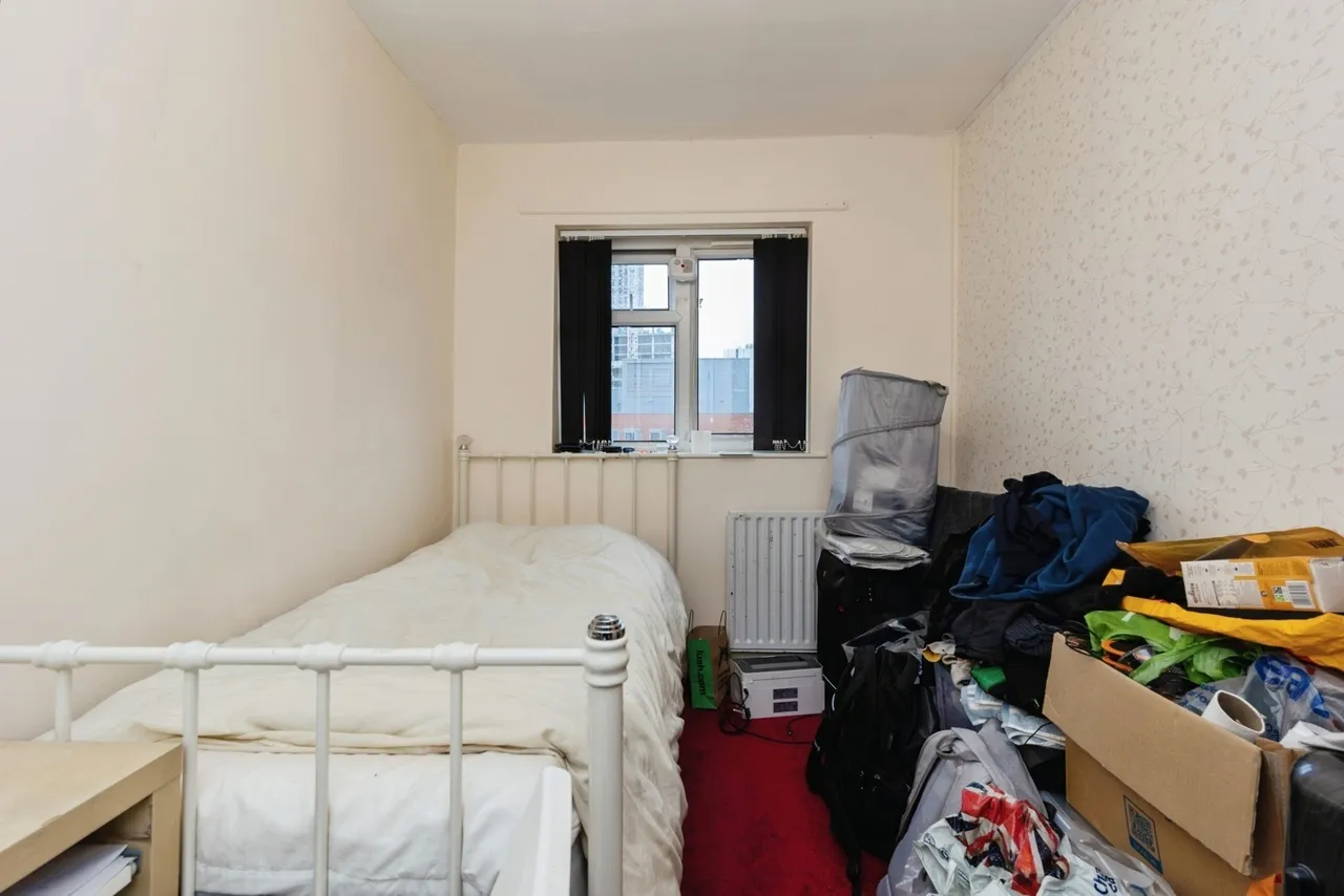 Helmshore Walk, Manchester, M13, photo 16
