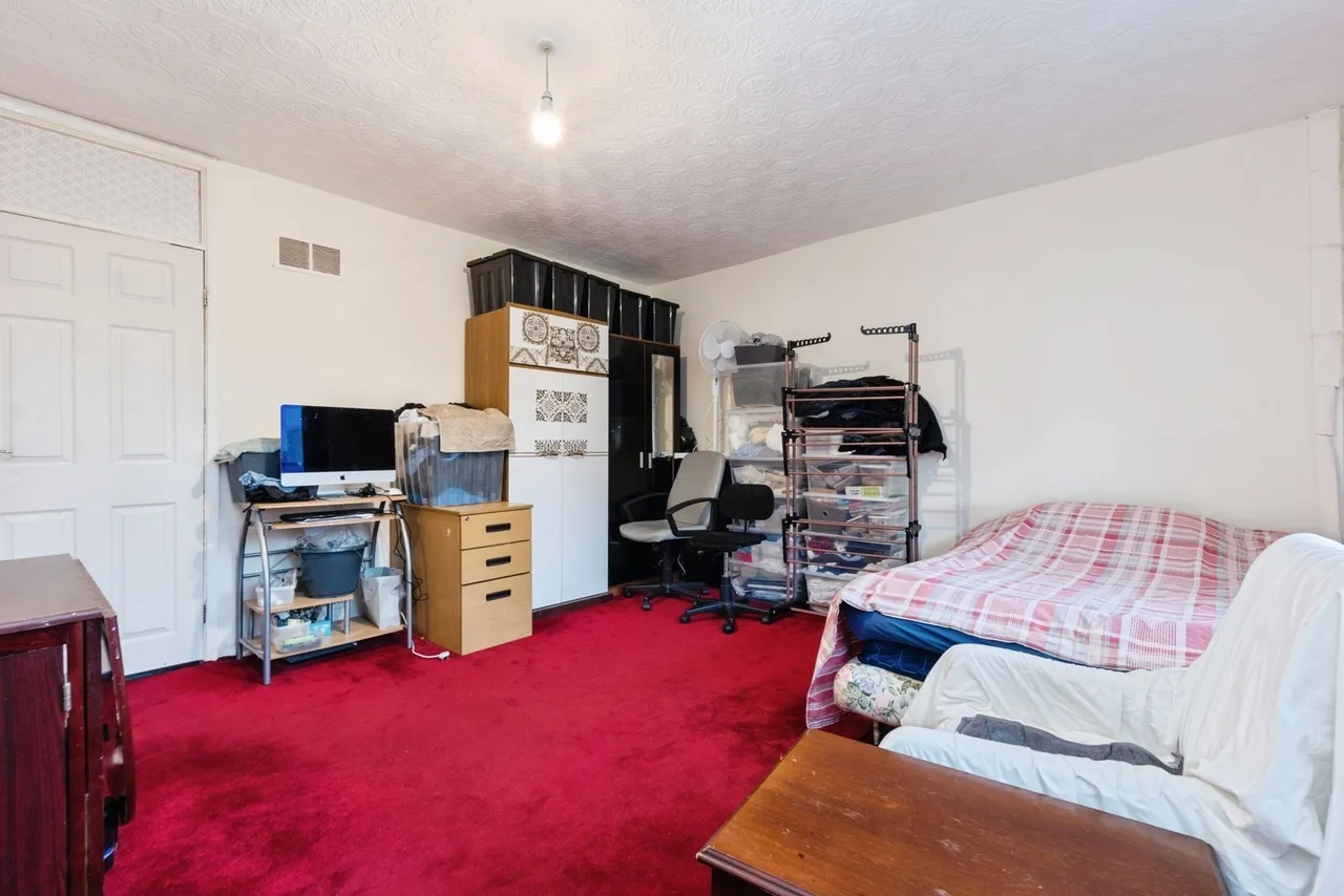 Helmshore Walk, Manchester, M13, photo 11