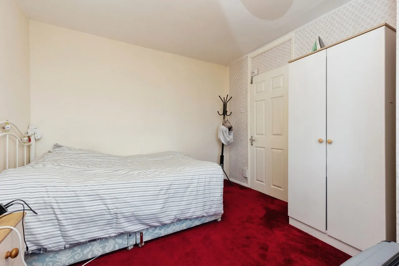Helmshore Walk, Manchester, M13, photo 14