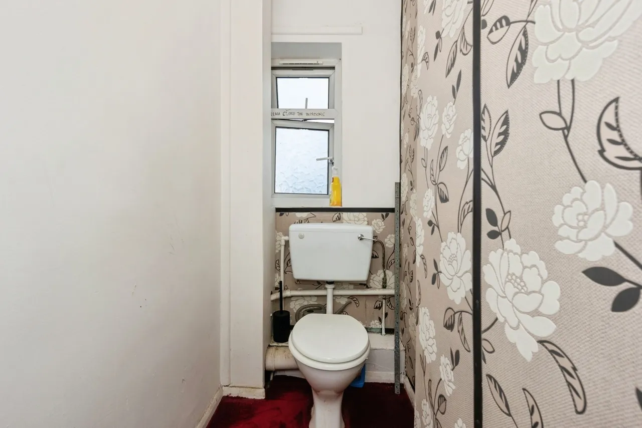 Helmshore Walk, Manchester, M13, photo 13