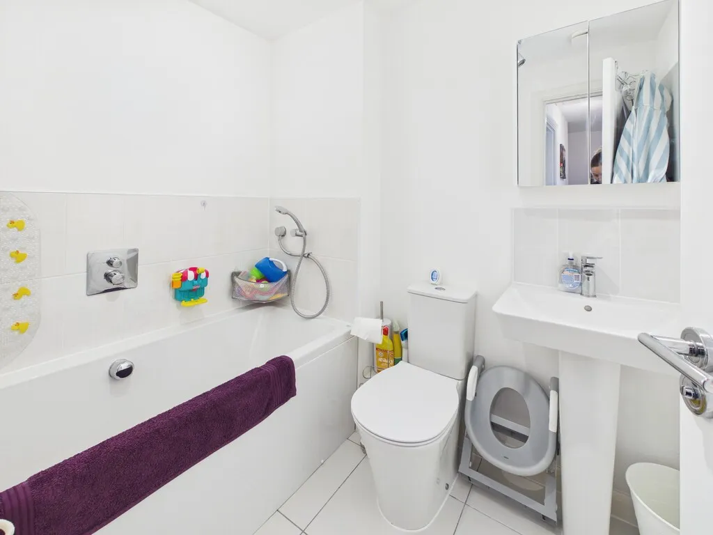 Ludgate Croft, Malpas, photo 11