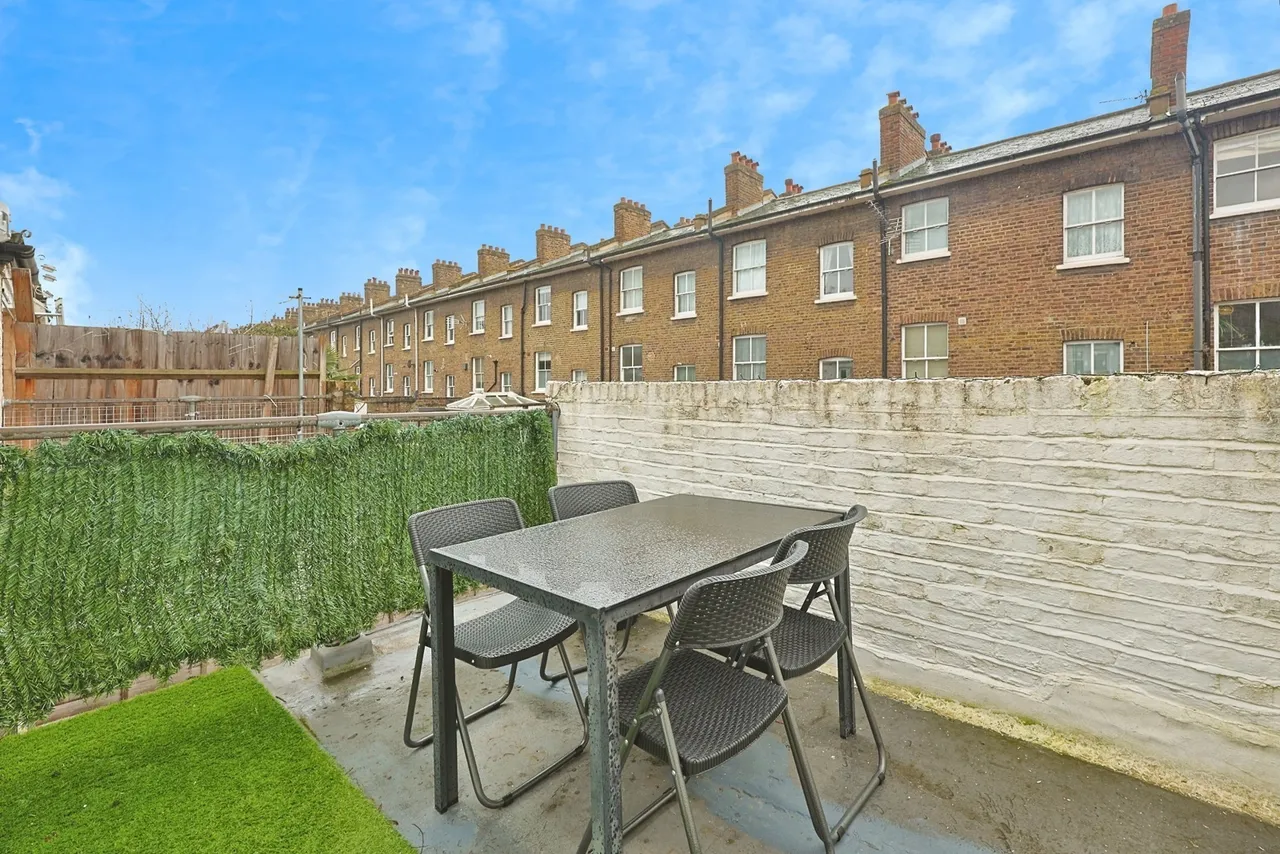 Tennyson Street, Battersea, London, SW8, photo 15