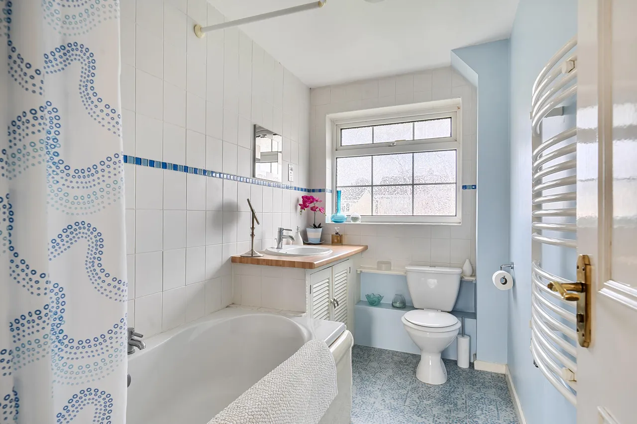 Balmoral Road, Trowbridge, BA14, photo 10
