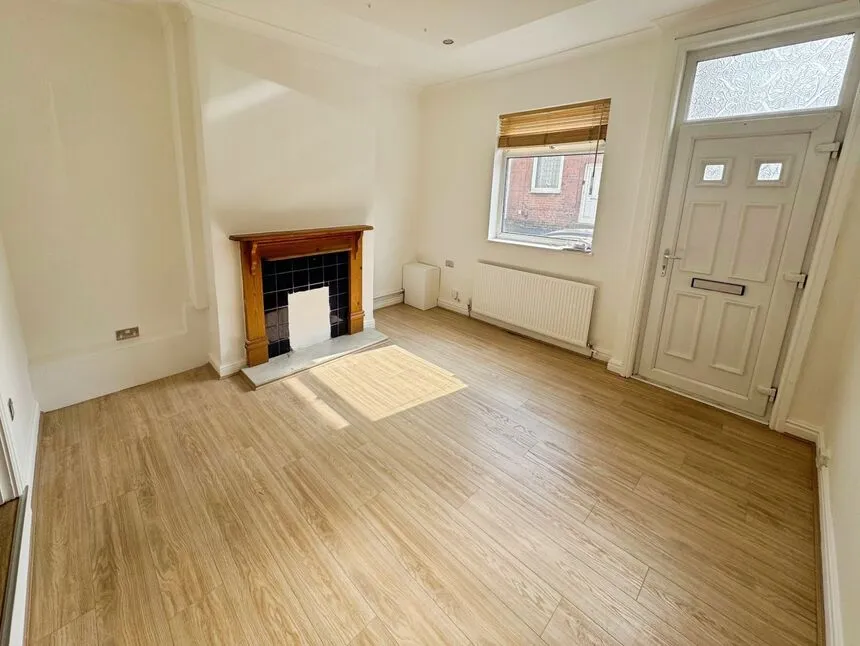 Heald Street, Castleford, WF10, photo 3