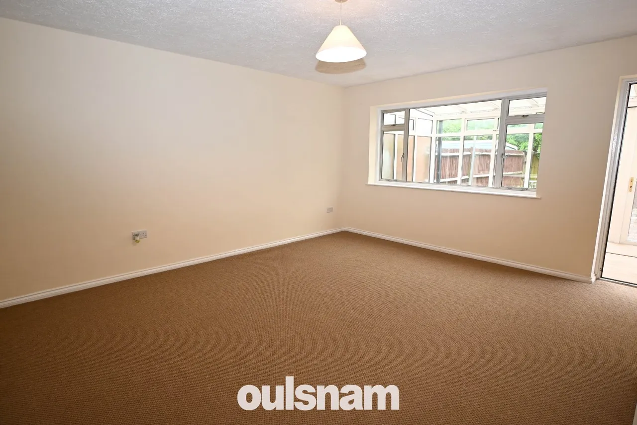 Springs Avenue, Catshill, Bromsgrove, Worcestershire, B61 0NU, photo 8