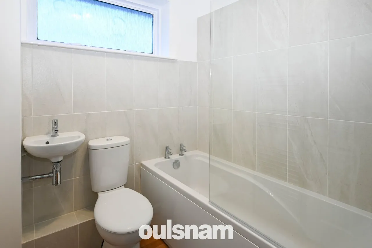 Springs Avenue, Catshill, Bromsgrove, Worcestershire, B61 0NU, photo 5
