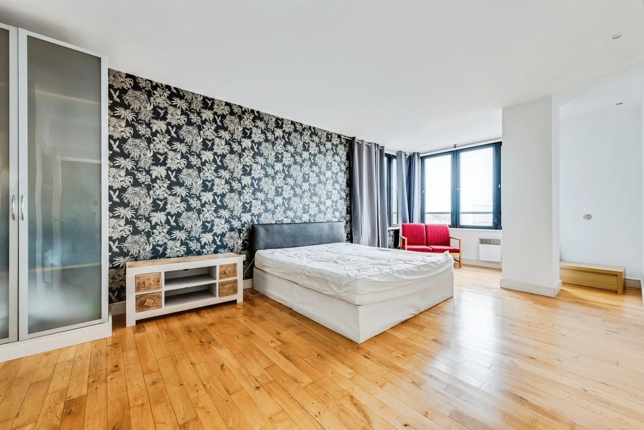 Farnsby Street, Swindon, SN1, photo 4