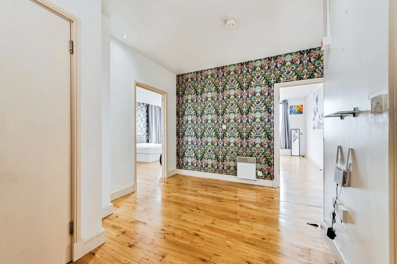 Farnsby Street, Swindon, SN1, photo 10