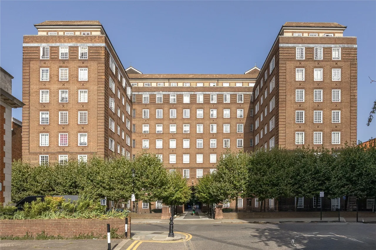 Swan Court, Chelsea Manor Street, London, SW3, photo 11