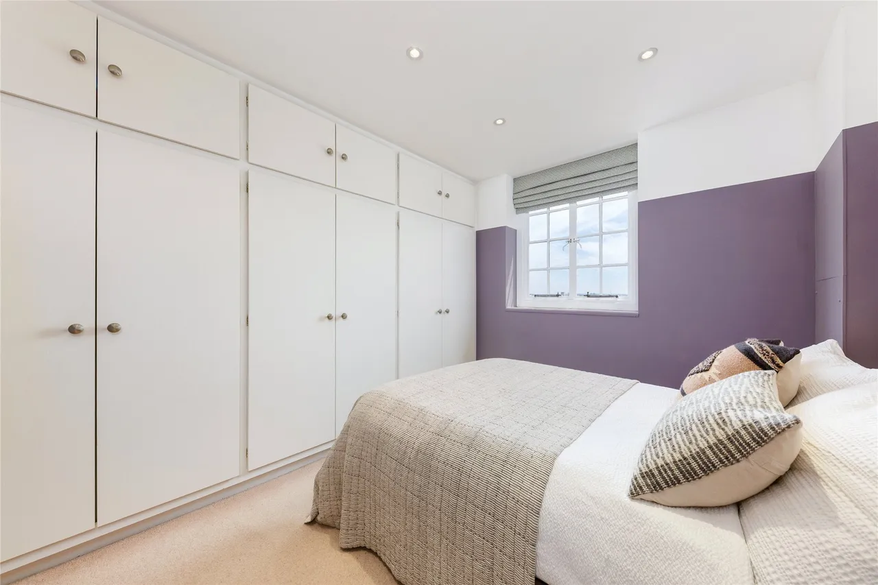 Swan Court, Chelsea Manor Street, London, SW3, photo 5