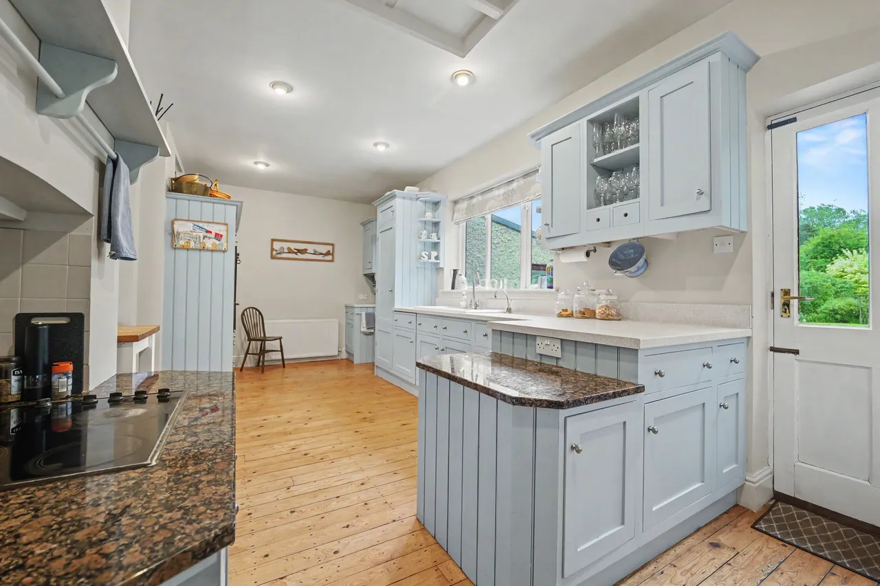 North Road, South Kilworth, LE17, photo 5