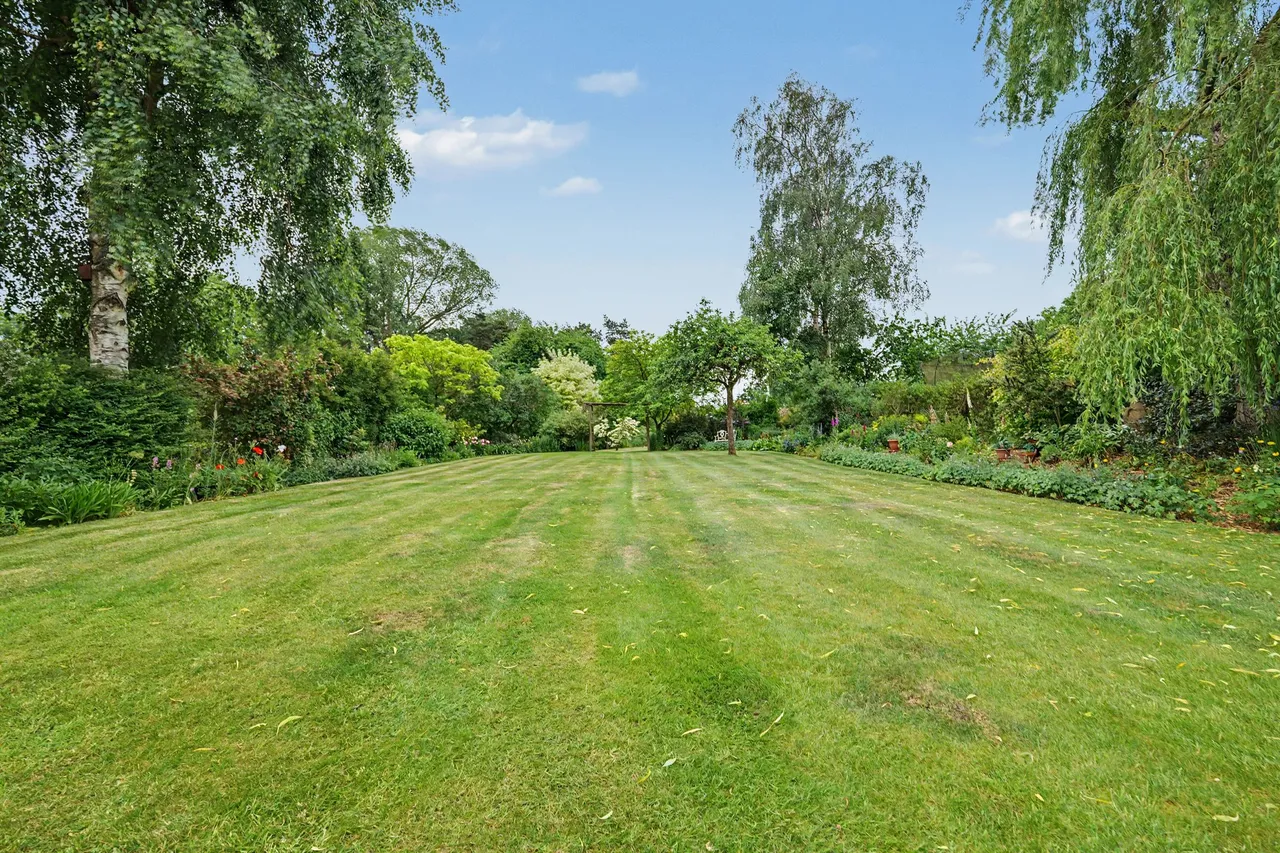 North Road, South Kilworth, LE17, photo 44