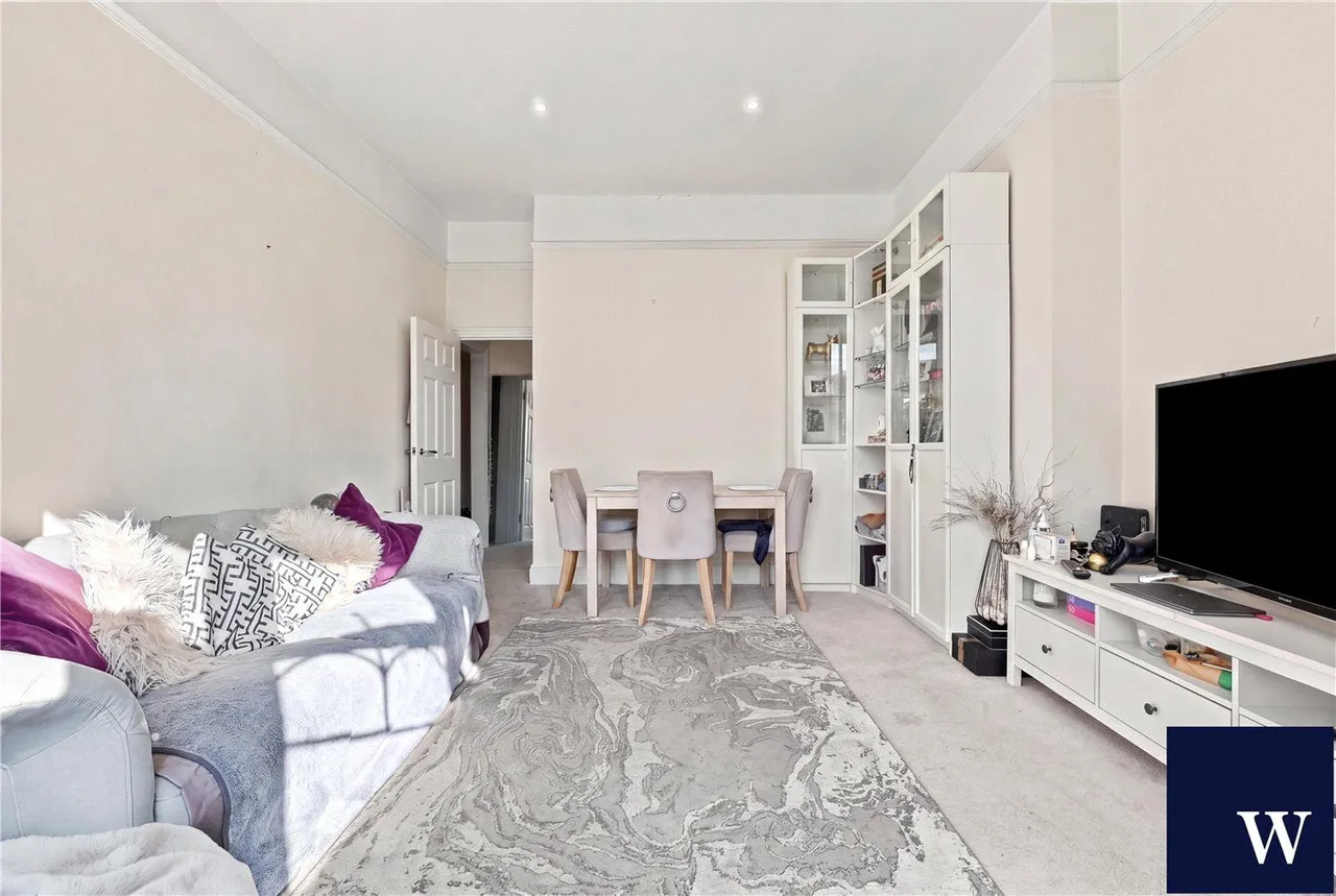 Woodside Grove, Finchley, N12, photo 4